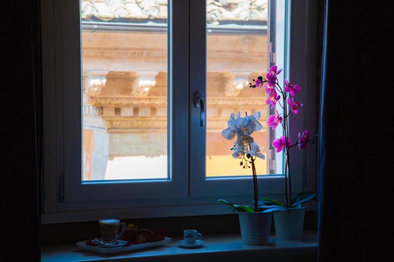 King Suite Spa Bath