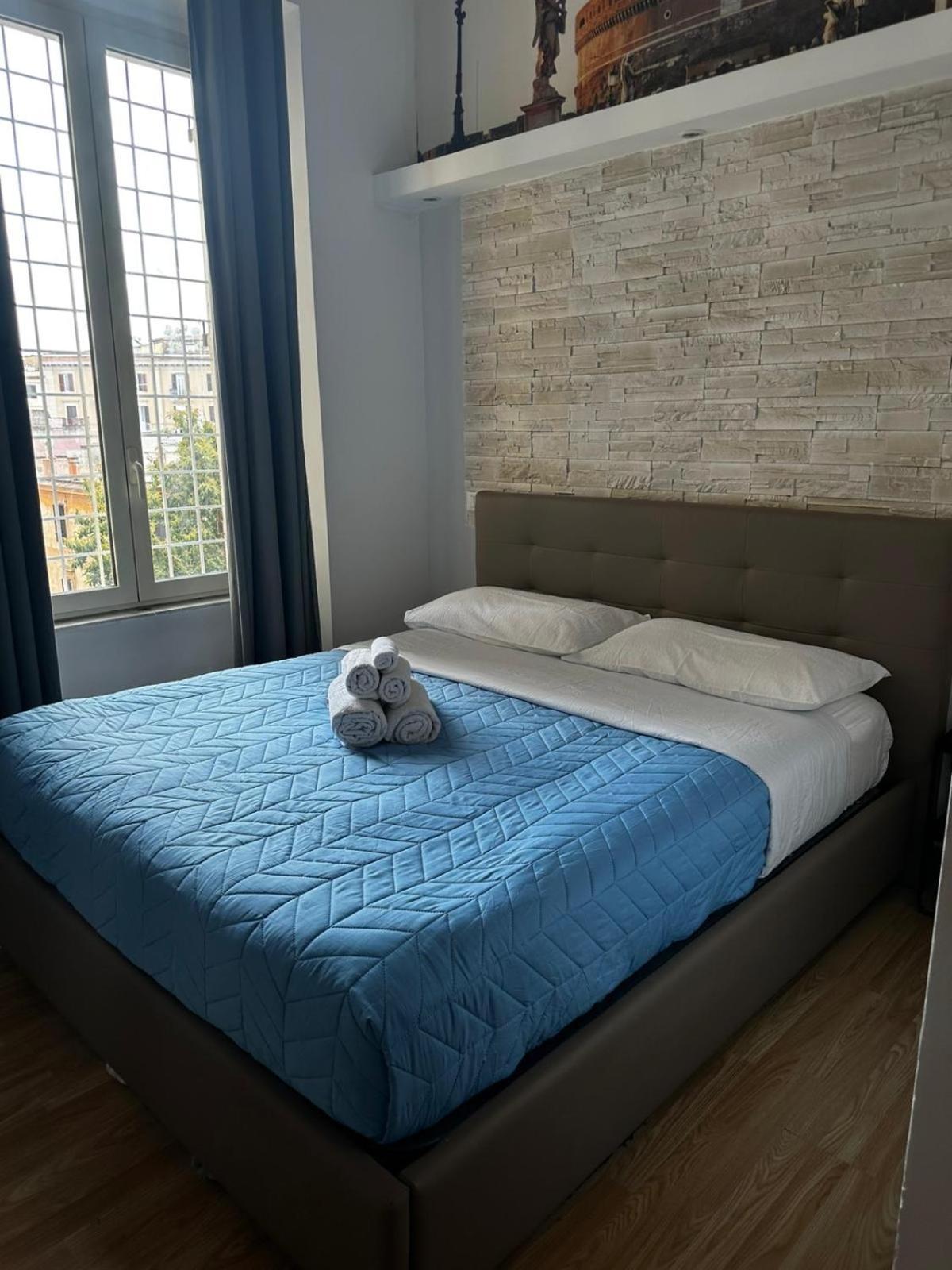 Large Double Room