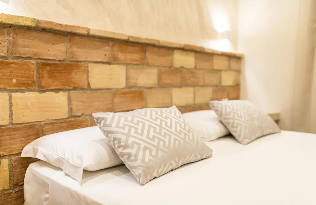 Top Floor Colosseo Guesthouse-1