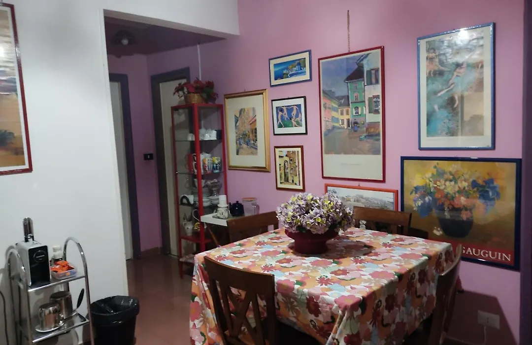 Cosmopolitan B&B-1