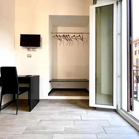 Colosseum Guest House-2