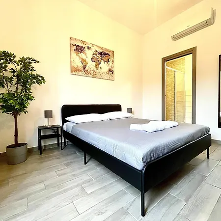 Colosseum Guest House-3