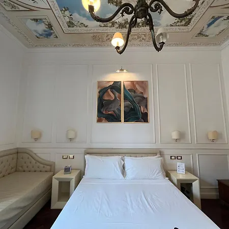 Navona Central Suites-3