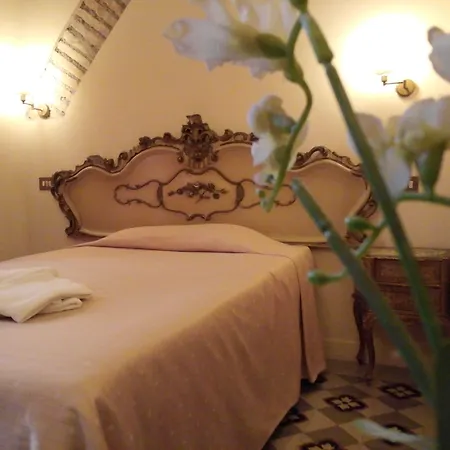 Marta Guest House-3