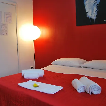 Core De Roma Suites-3